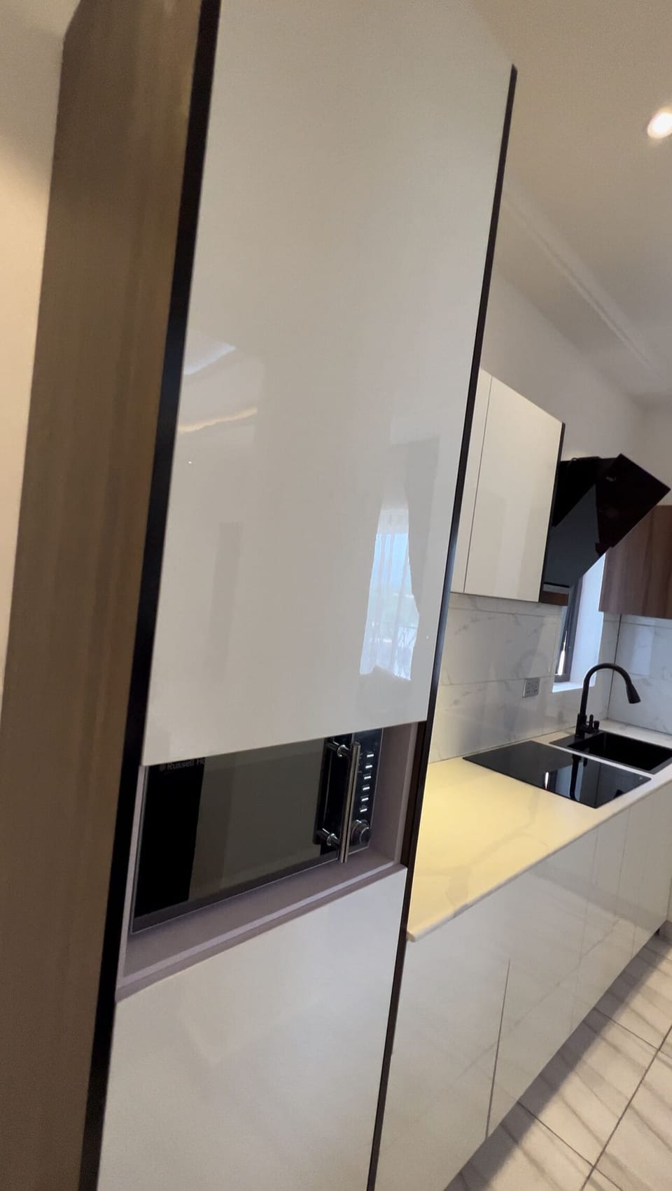 Grand Suite, Pool View | Private kitchen | Fridge