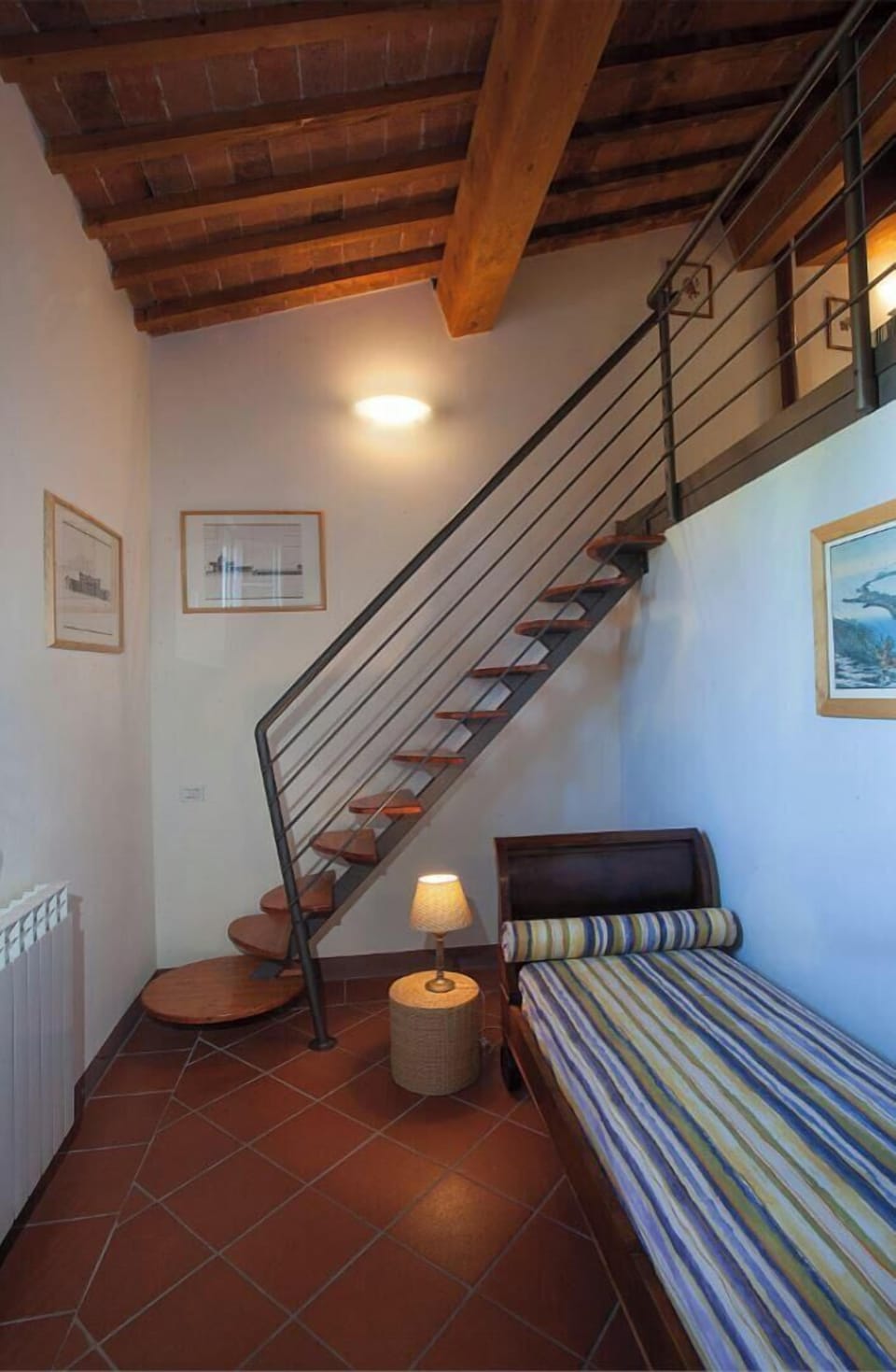 3 bedrooms, in-room safe, WiFi (free)