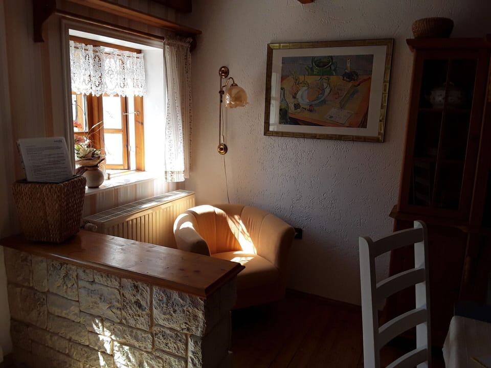 House | Dining