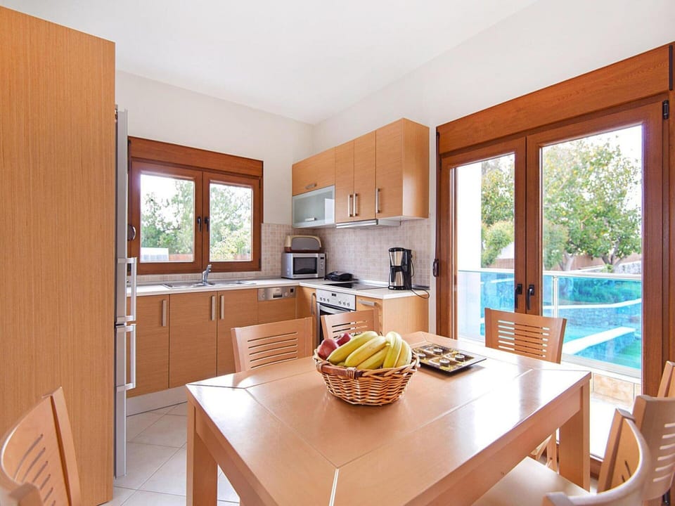 House | Dining