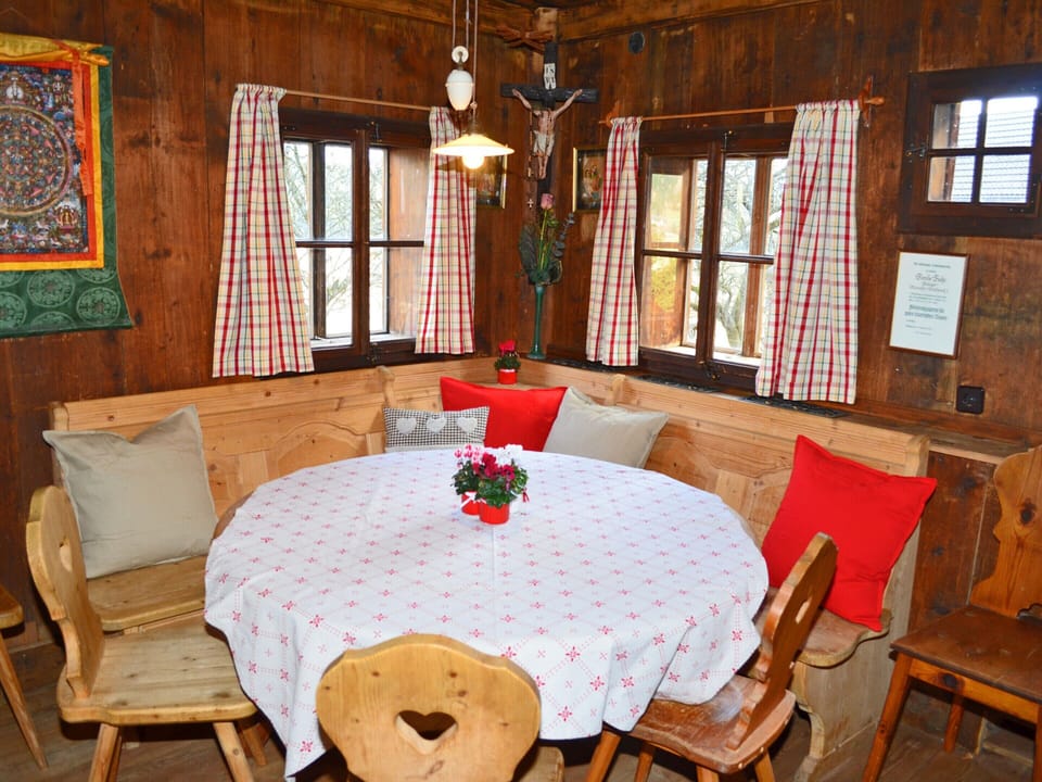 House | Dining