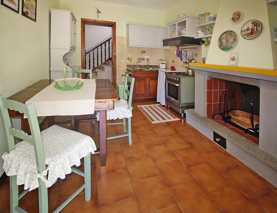 House | Dining