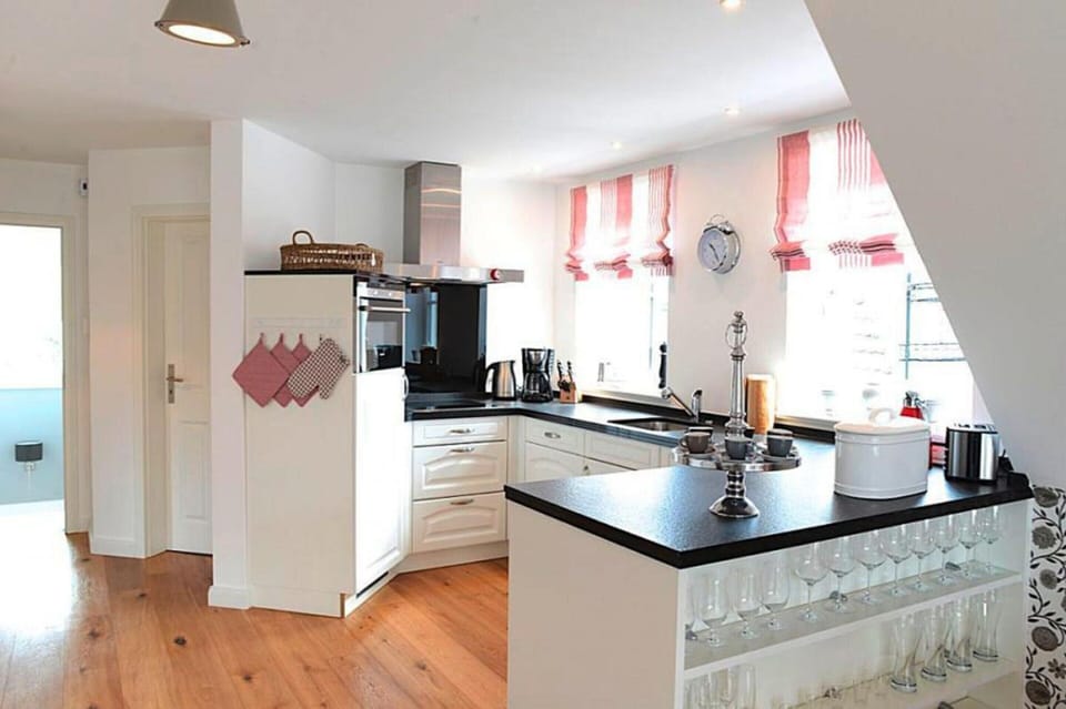 Apartment | Private kitchen | Highchair