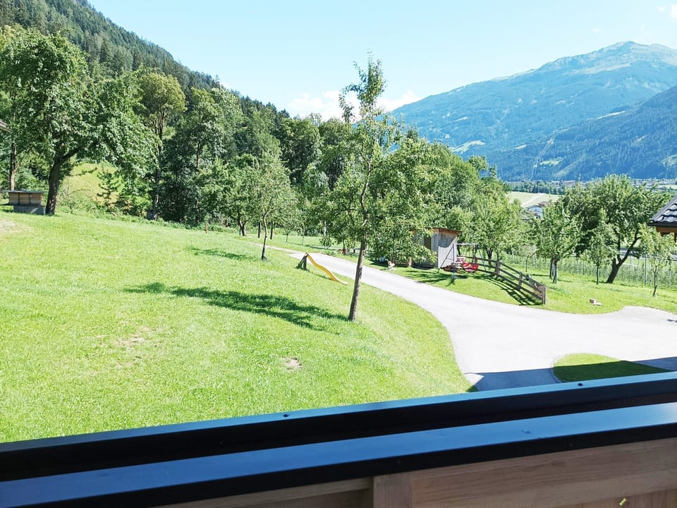 House | Balcony