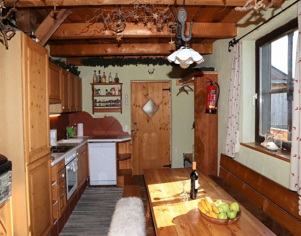 House | Dining