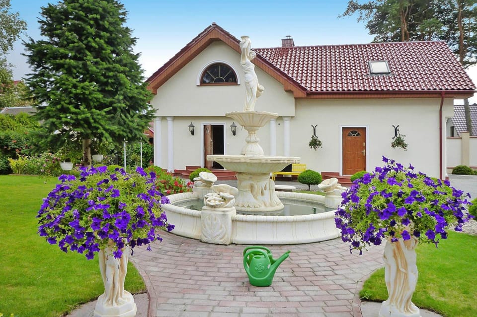 House | Property grounds