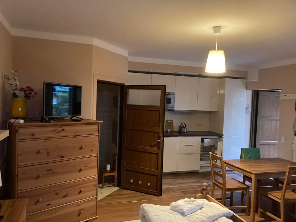 Apartment | Dining