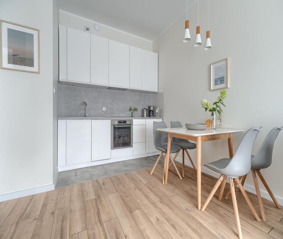 Apartment | Private kitchen | Electric kettle, highchair