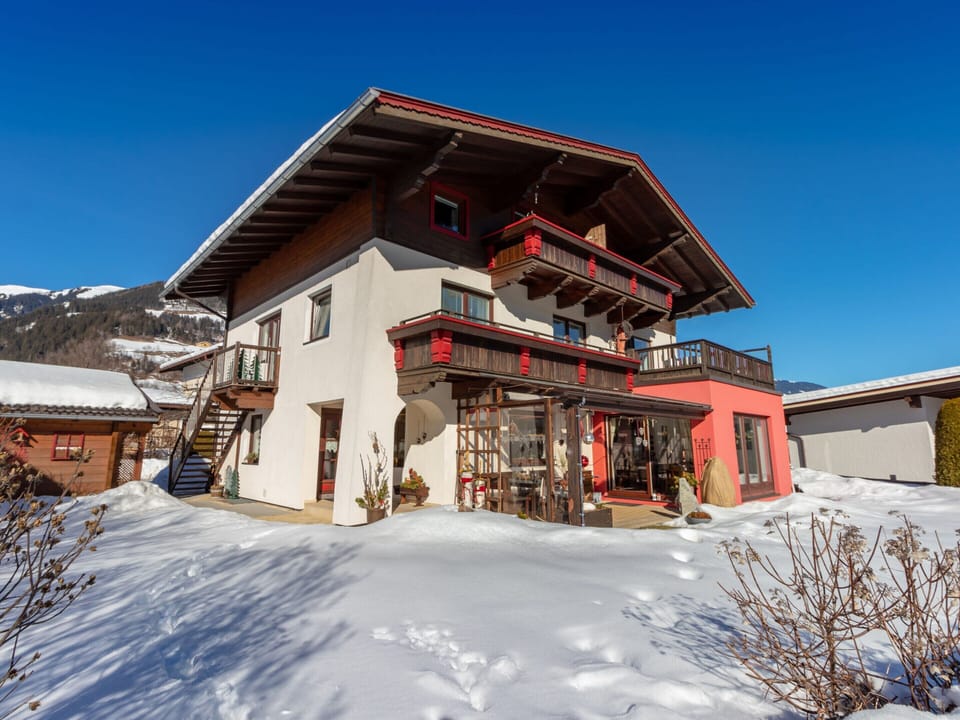 Apartment | Exterior