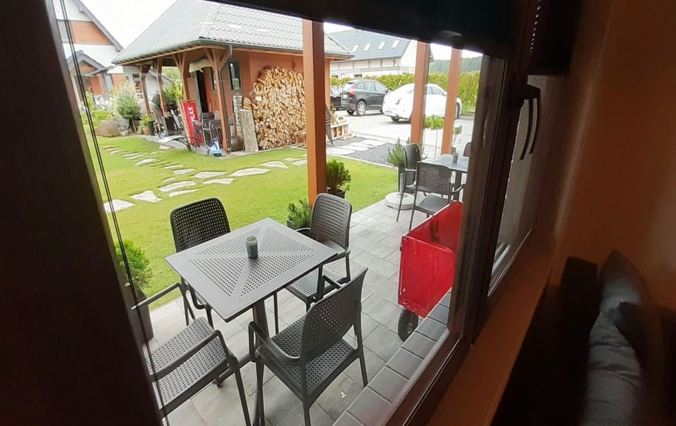 House | Balcony