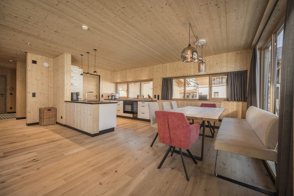 House | Dining