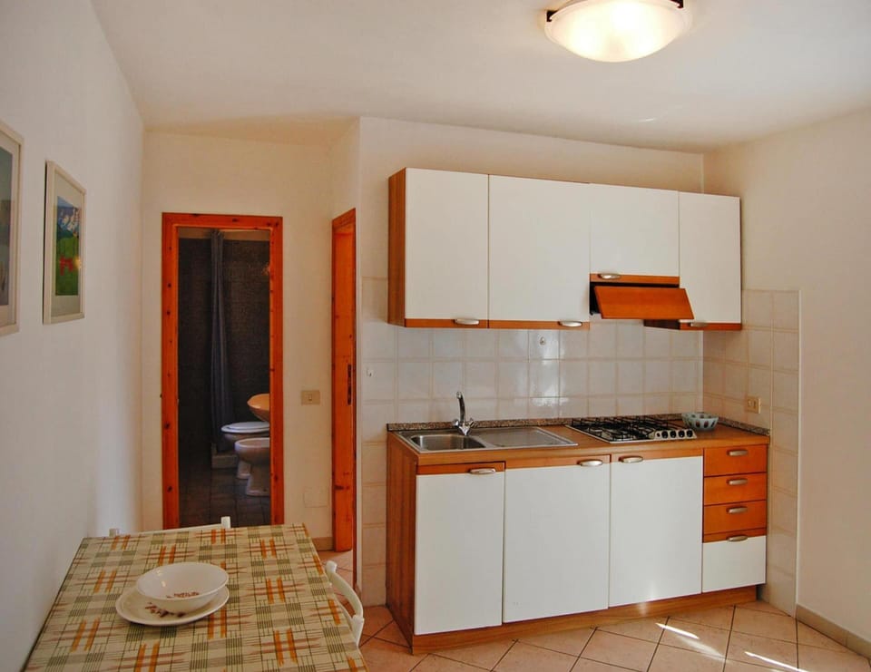 Apartment | Private kitchen | Fridge, electric kettle