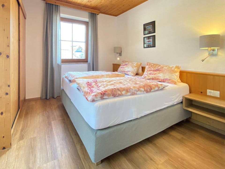 Apartment | 1 bedroom, bed sheets