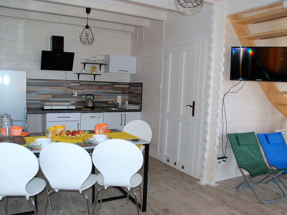 House | Private kitchen | Highchair