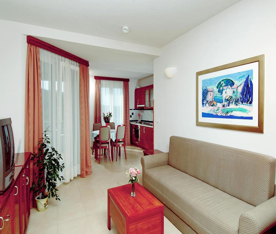 Apartment | Living room