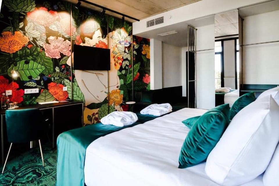 Superior Double or Twin Room, Non Smoking, Balcony | Minibar, in-room safe, desk, laptop workspace
