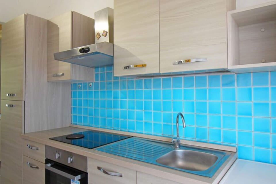 Apartment | Private kitchen | Electric kettle