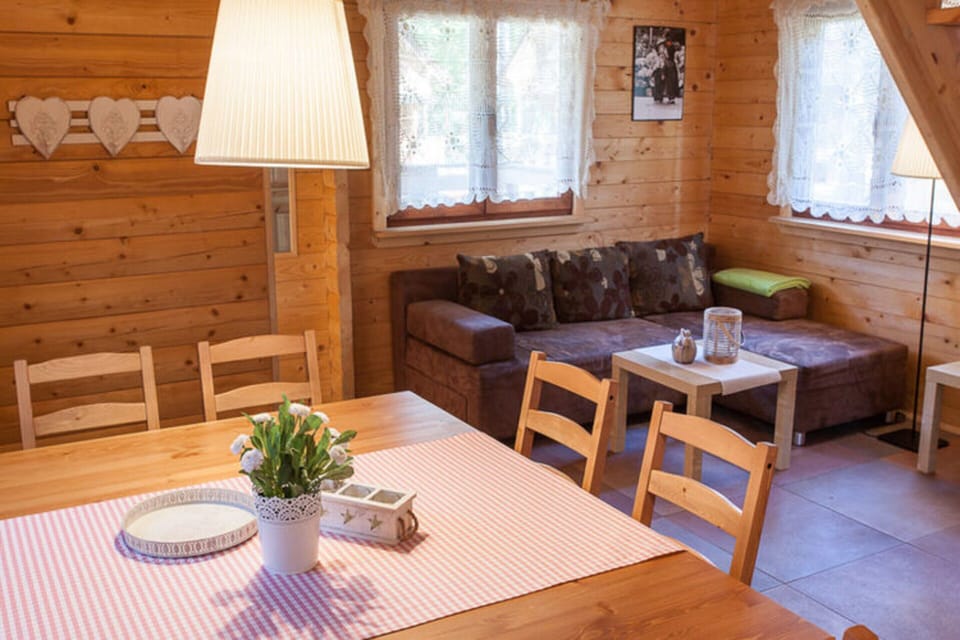 House | Dining