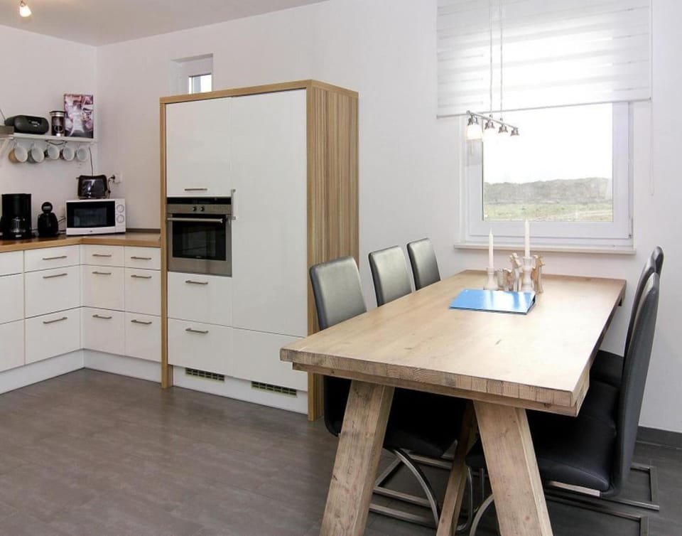 House | Dining