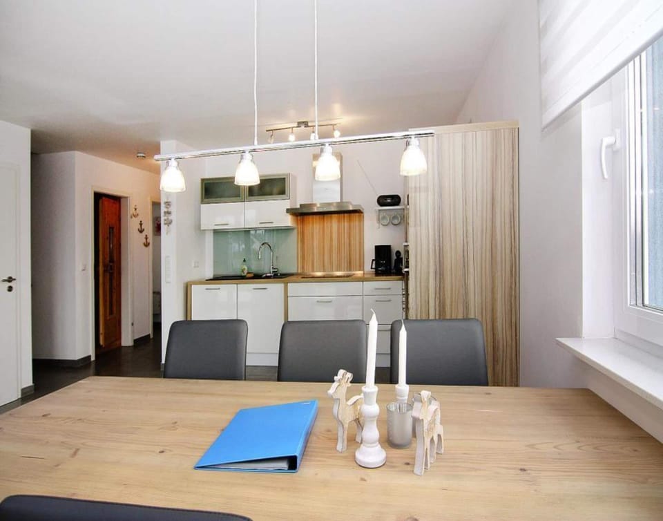 House | Dining