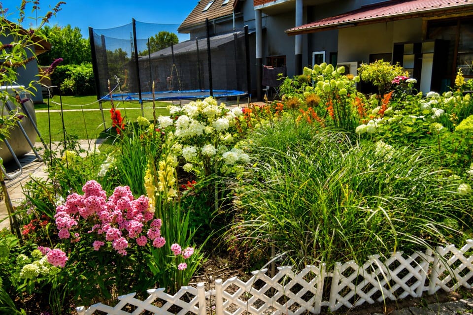 House | Garden