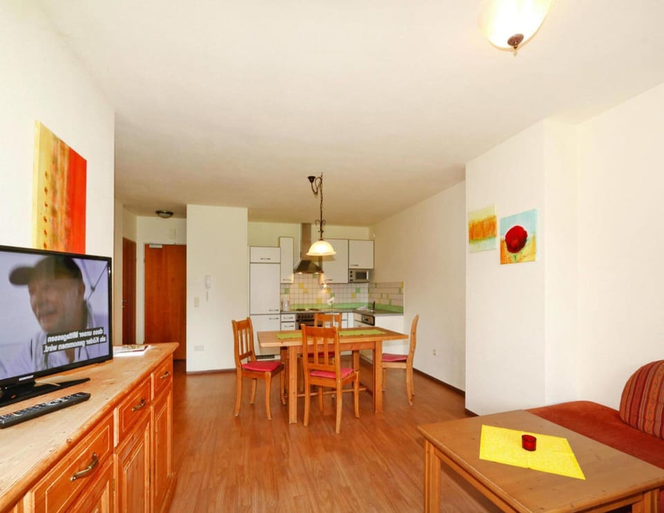 Apartment | Living room