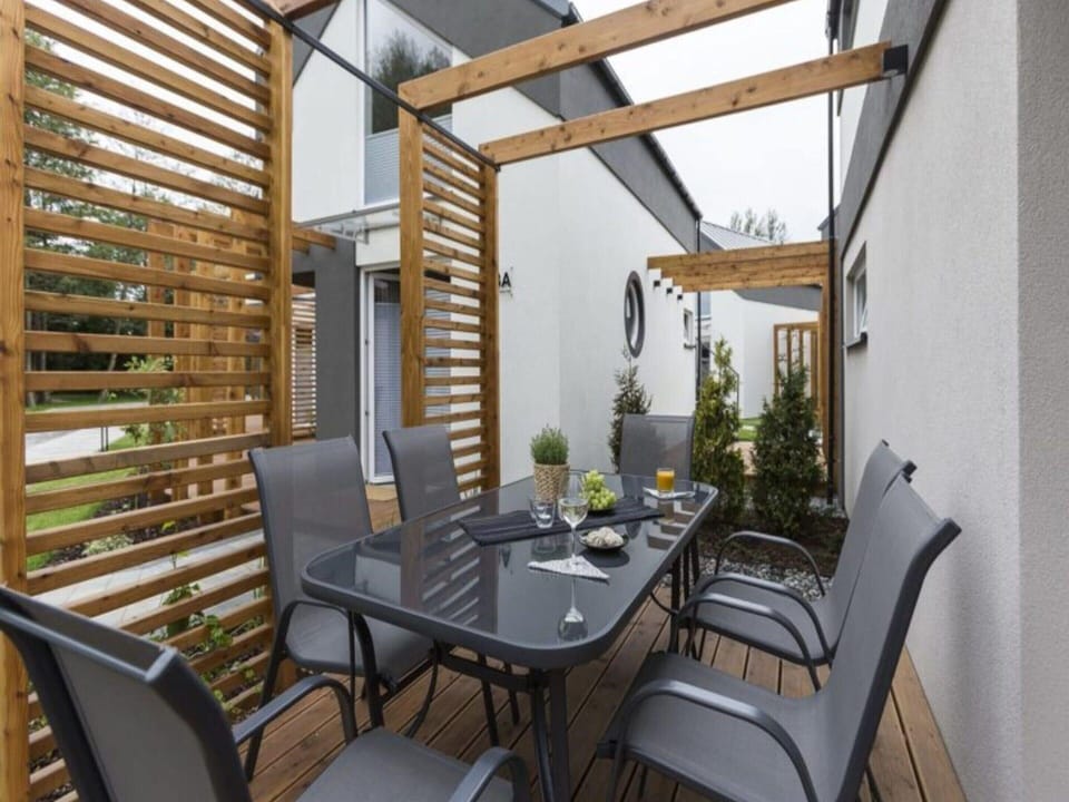 House | Dining