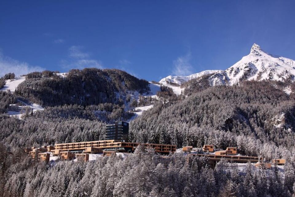 Chalet | Exterior