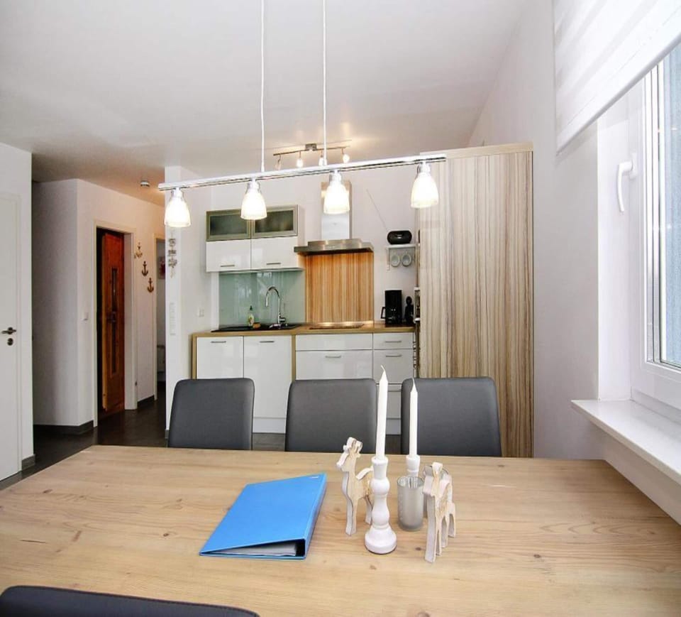 House | Dining
