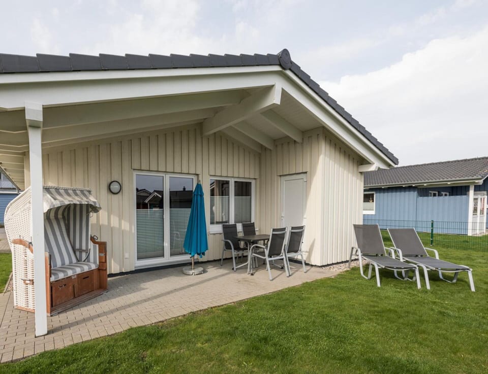 House | Balcony