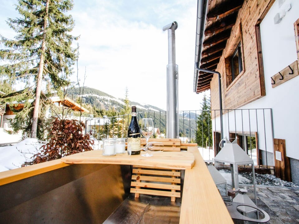 Chalet | Exterior