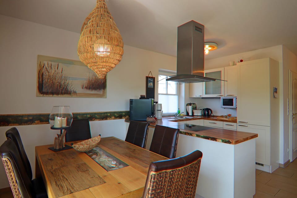 House | Dining