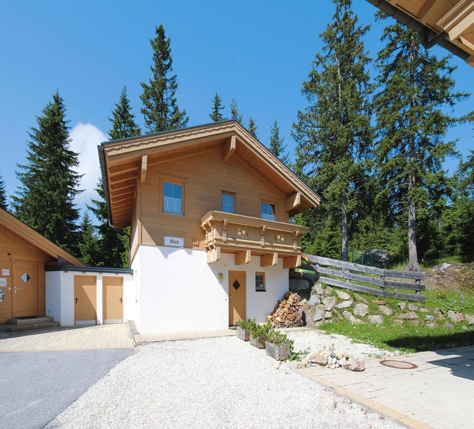 Chalet | Exterior