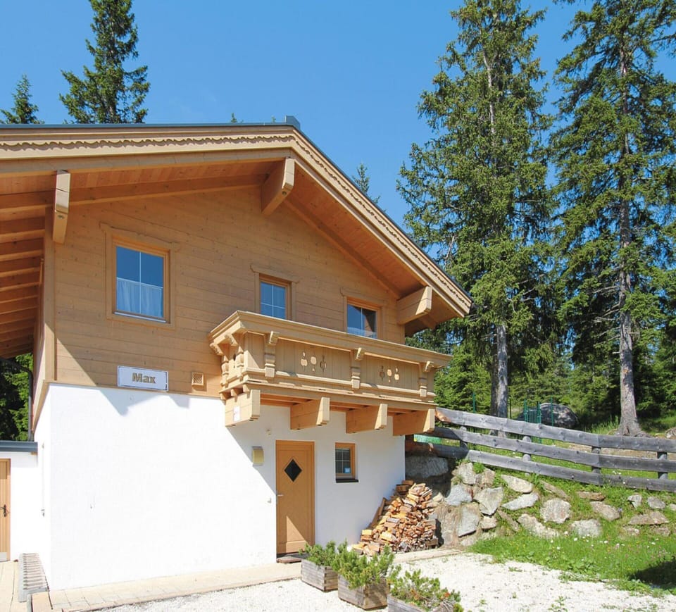 Chalet | Exterior