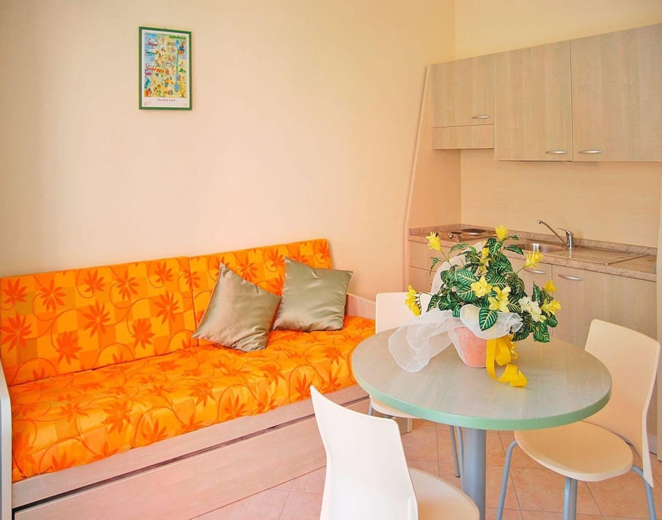 Apartment | Living room