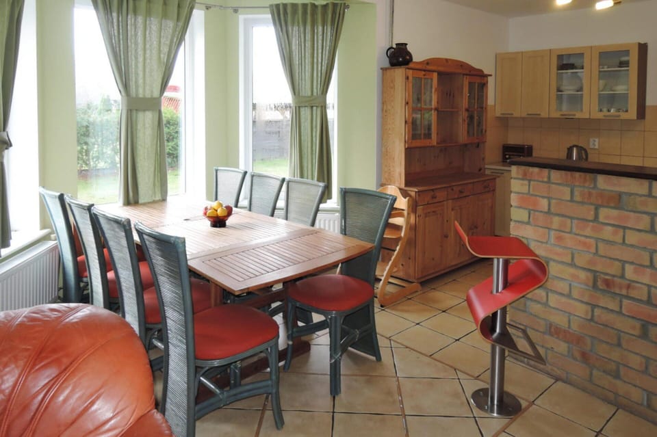 House | Dining