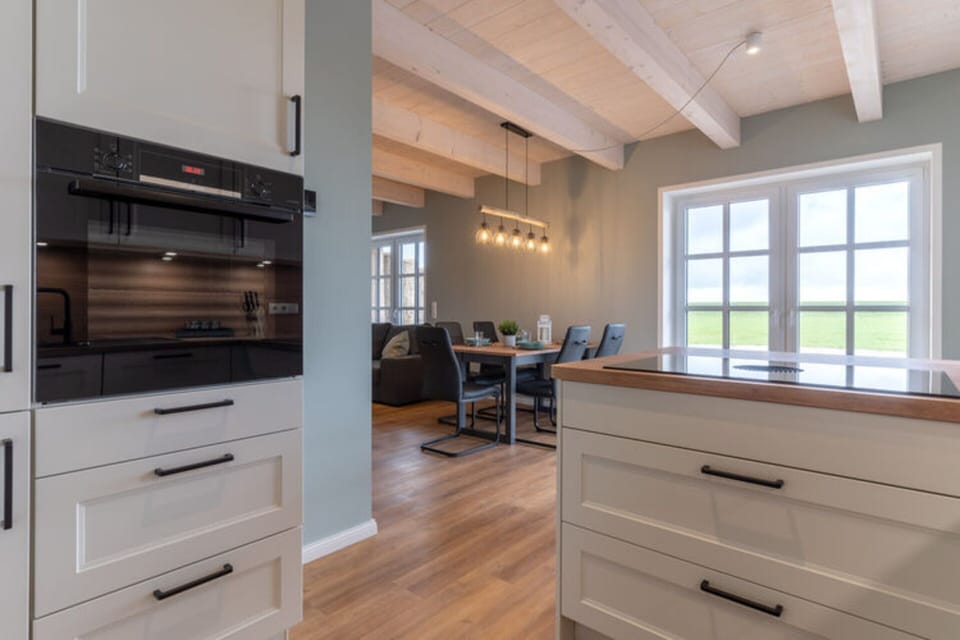 House | Private kitchen | Electric kettle, toaster