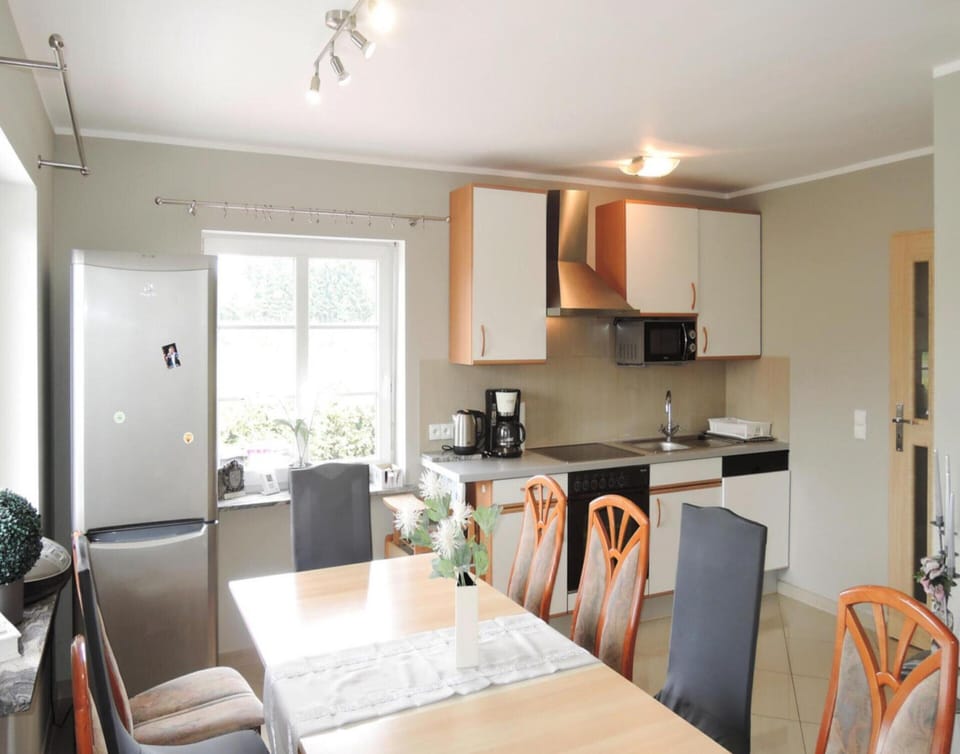 House | Private kitchen | Electric kettle, toaster