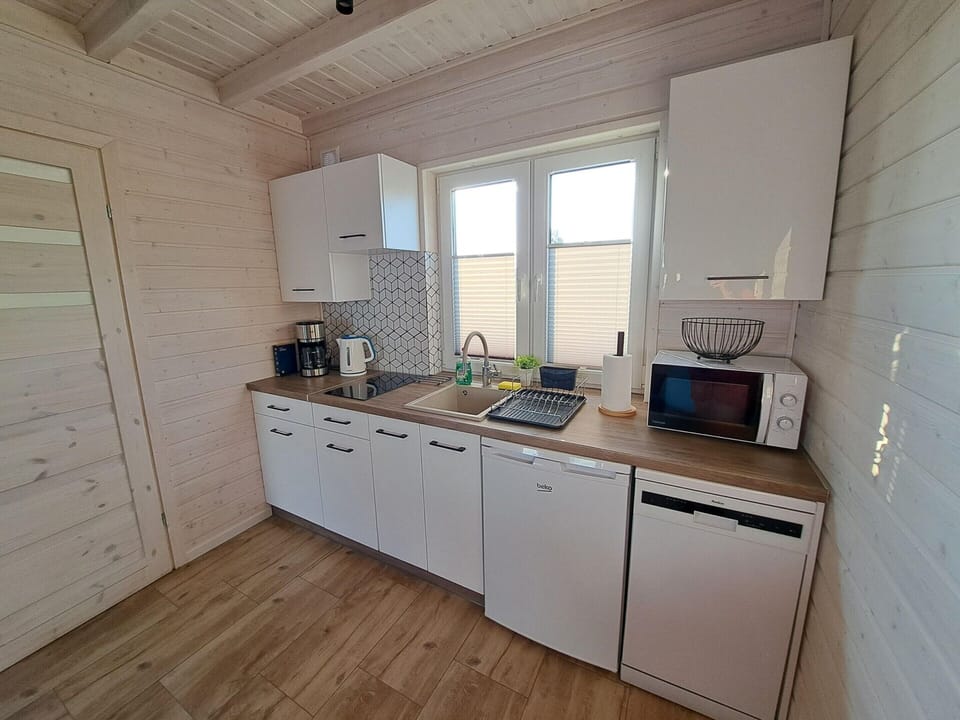 House | Private kitchen | Electric kettle, toaster, highchair
