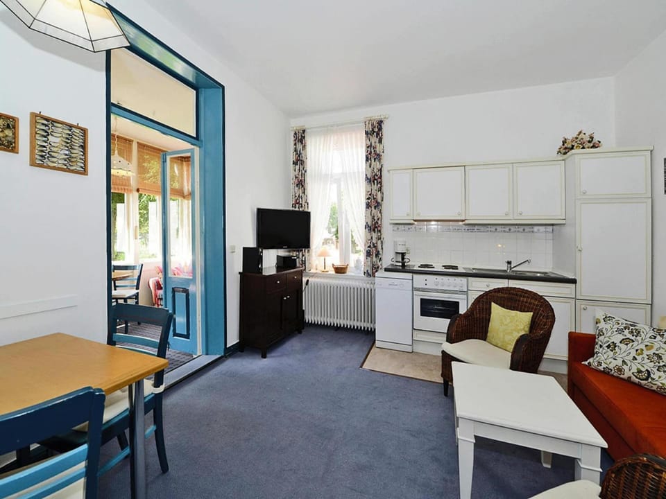 Apartment | Private kitchen | Highchair