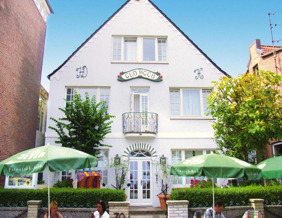 Apartment | Exterior