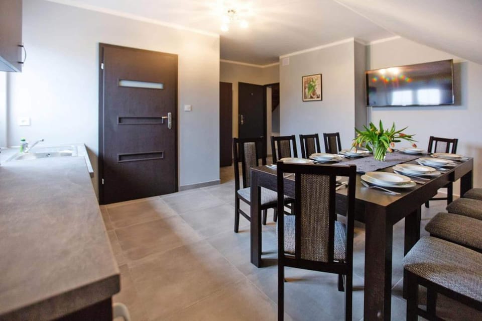 Apartment | Dining