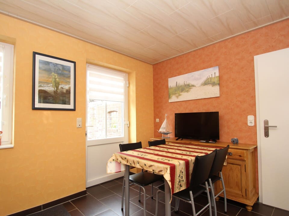 House | Dining