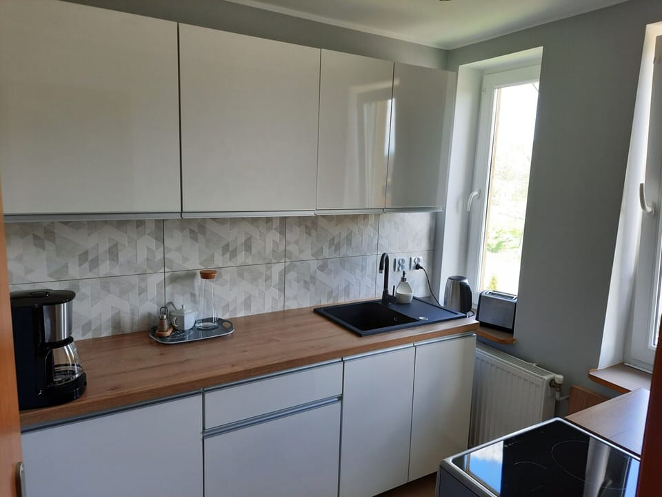 House | Private kitchen | Electric kettle, toaster