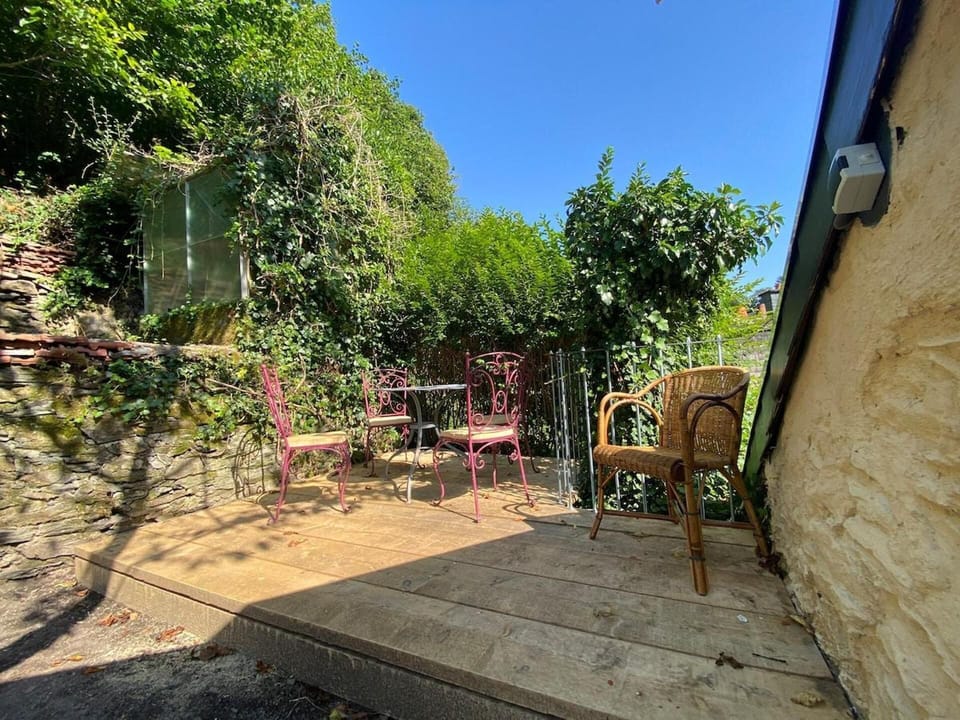 House | Property grounds