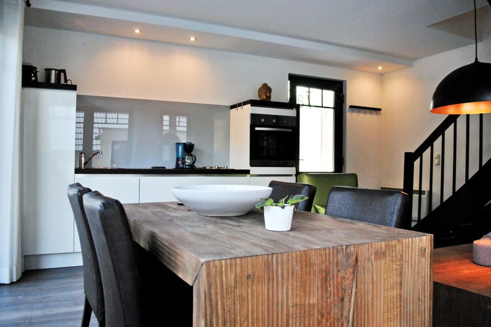 House | Private kitchen | Highchair