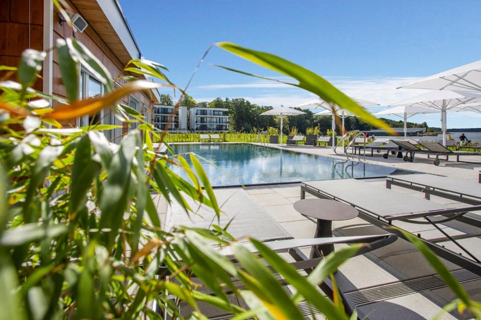 Apartment | Pool | Outdoor pool, a heated pool