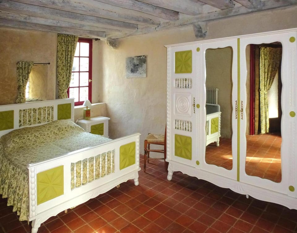 House | 3 bedrooms, individually furnished