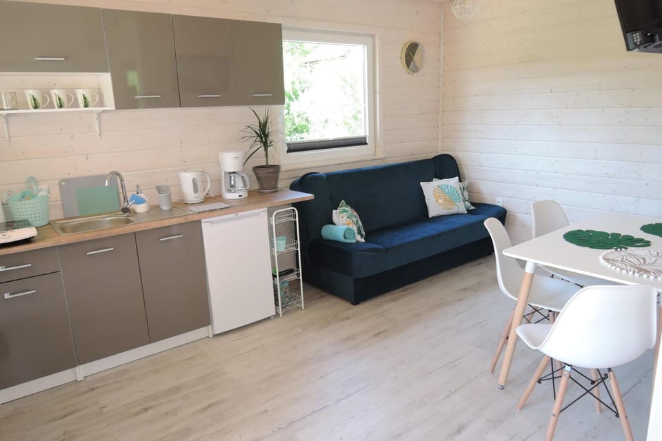 House | Private kitchen | Electric kettle, toaster, highchair