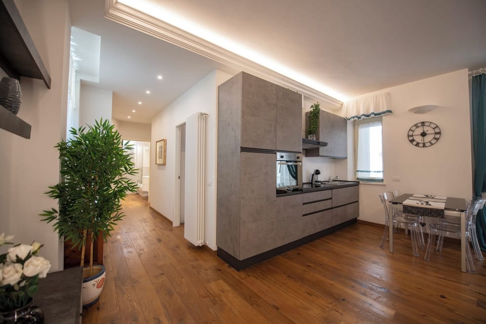 Apartment | Living area | 24-inch flat-screen TV with digital channels